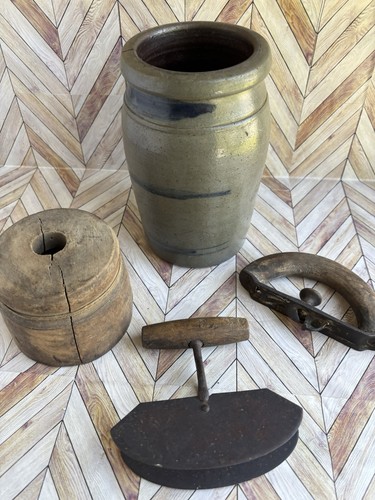 Primitives lot stoneware jar - lot,